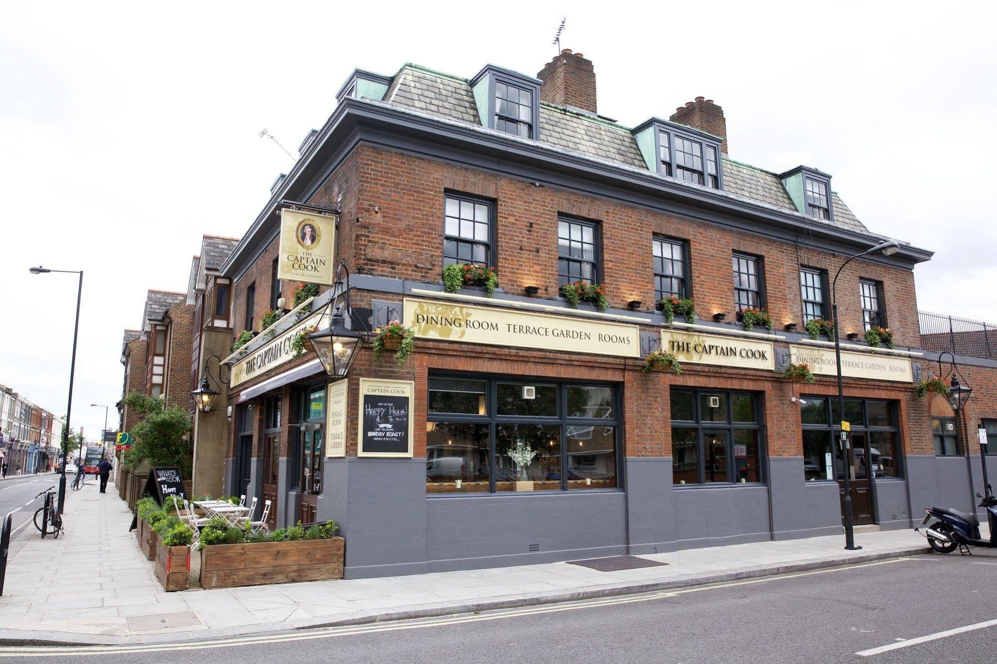 The Captain Cook London Exterior foto